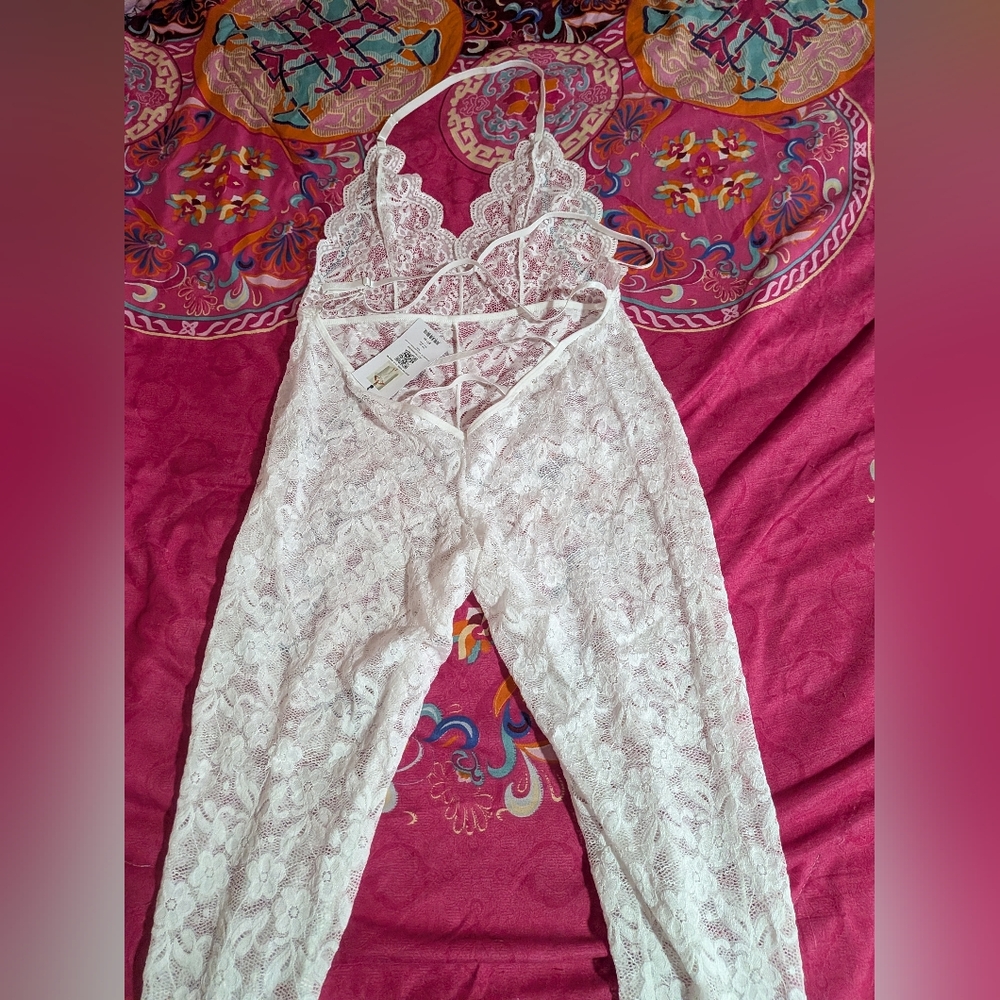SHEIN White Backless Lace Jumpsuit